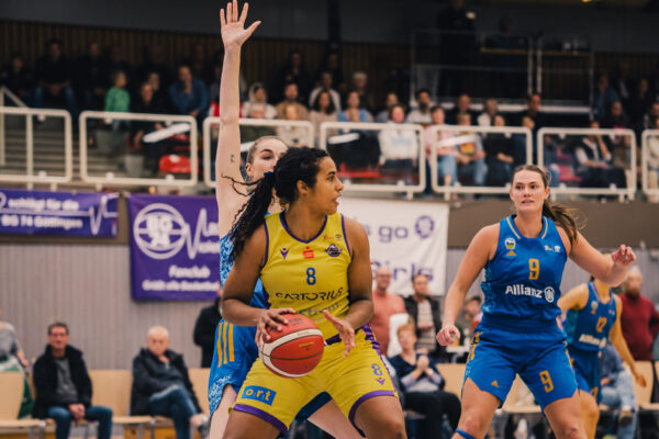 Veilchen Vs. Alba 61