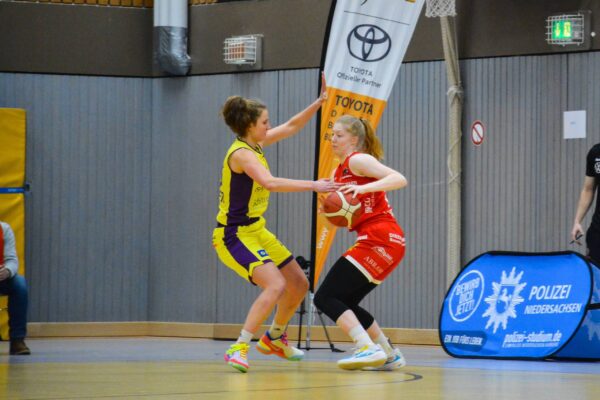 Toyota 1. DBBL, Hauptrunde, 15. Spieltag, Medical Instinct Veilchen BG74 Vs.GiroLive Panthers Osnabrueck 2024-01-14 medical instinct Veilchen BG74 vs. GiroLive Panthers Osnabrueck