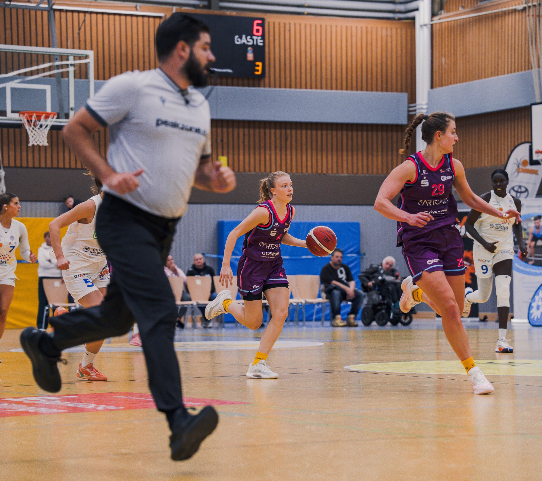 BG 74 Veilchen Ladies bleiben ungeschlagen