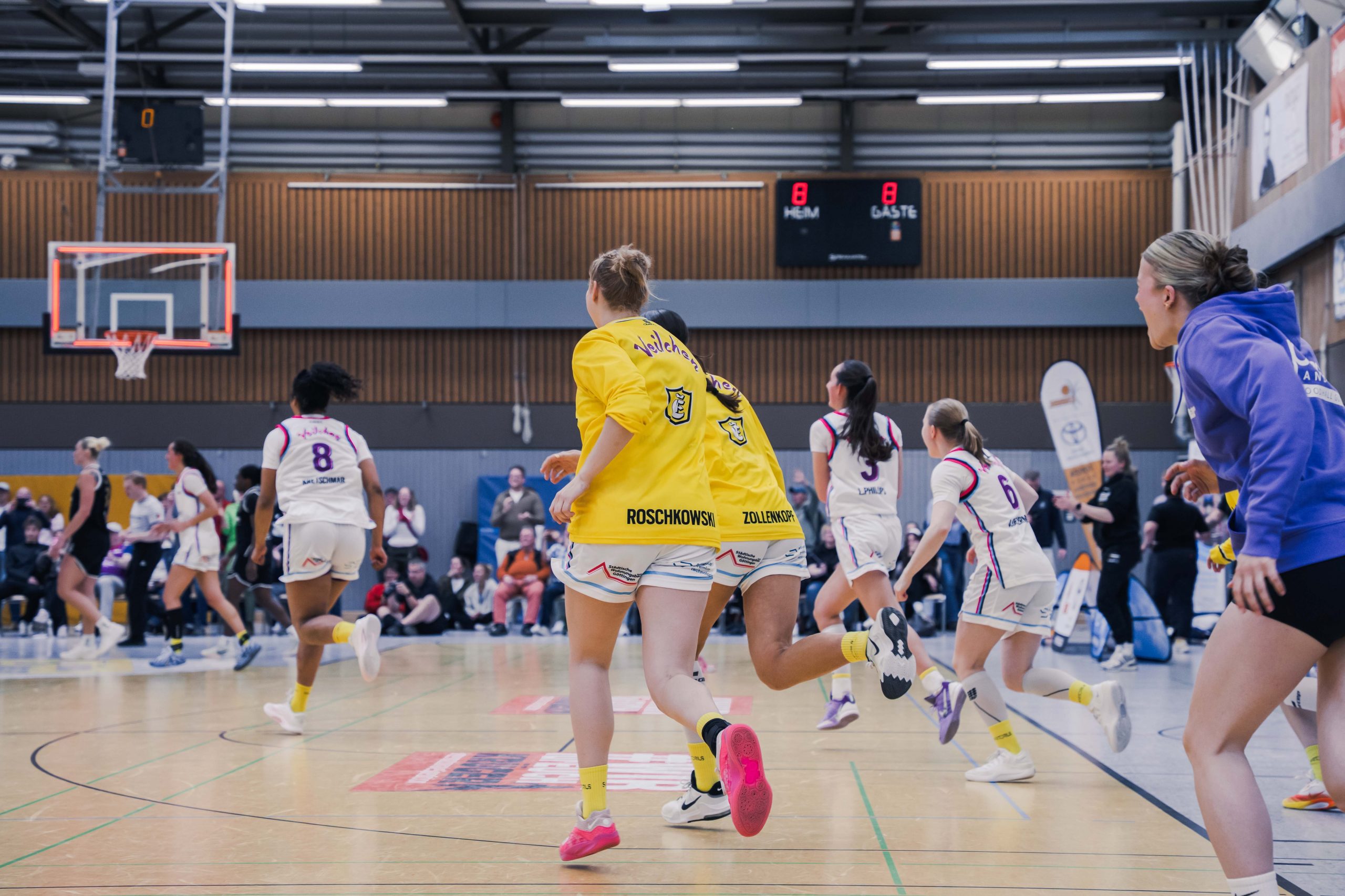 Veilchen Ladies im Top4